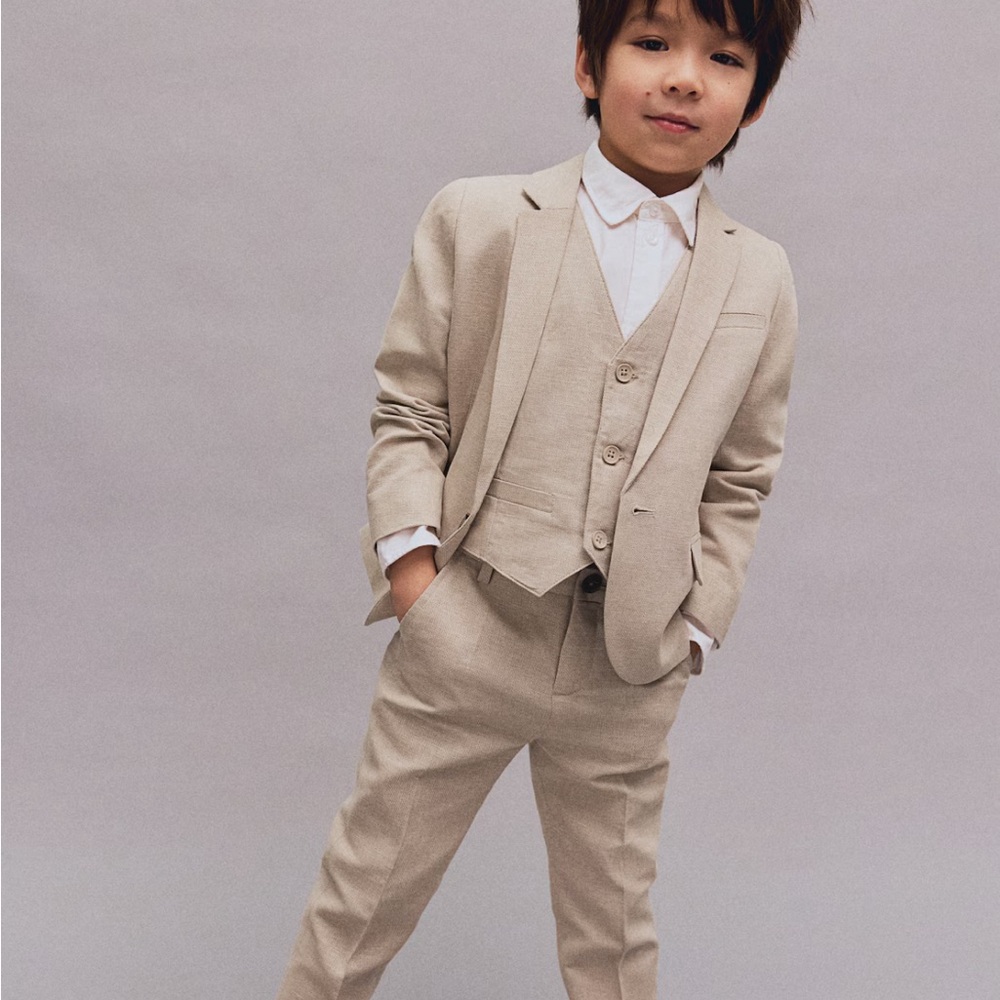 H&M Boys' Beige Suit Set